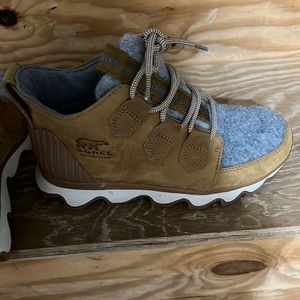 Sorel kinetek boot size 5.5